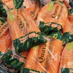 Fresh Produce Quavas Carrots 1.2lbs